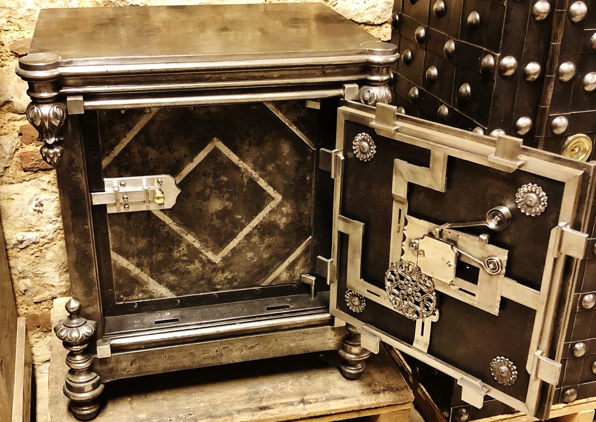 Awesome Frysian safe 1870’s for sale